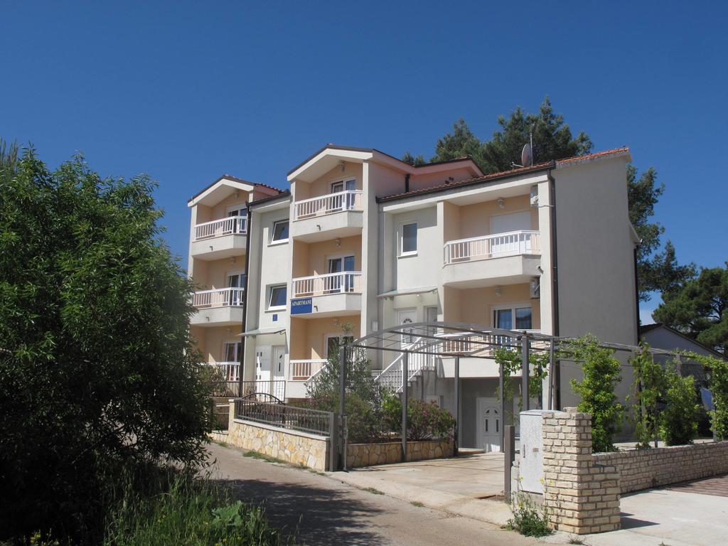 Apartments Mia Stari Grad  Exterior foto