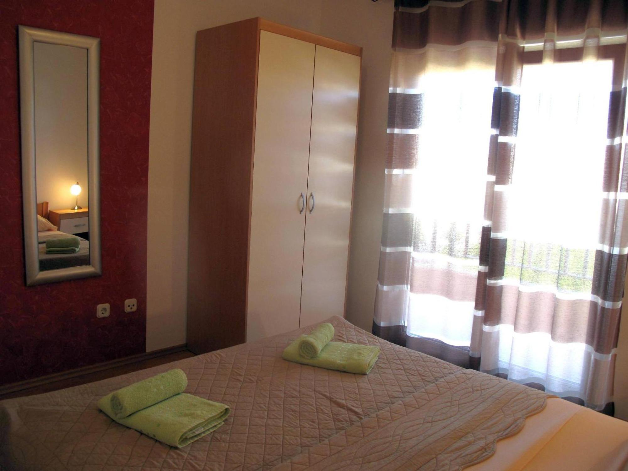 Apartments Mia Stari Grad  Zimmer foto