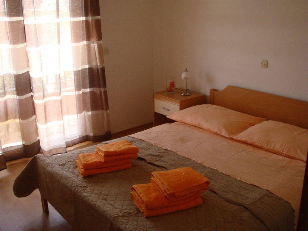 Apartments Mia Stari Grad  Exterior foto